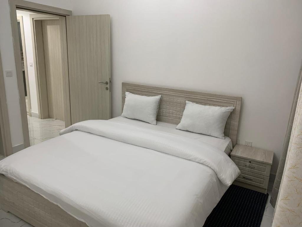 Apartment with sea view