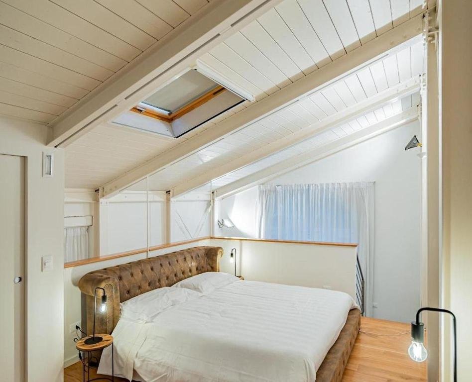 Anfihouse B&B and Apartments