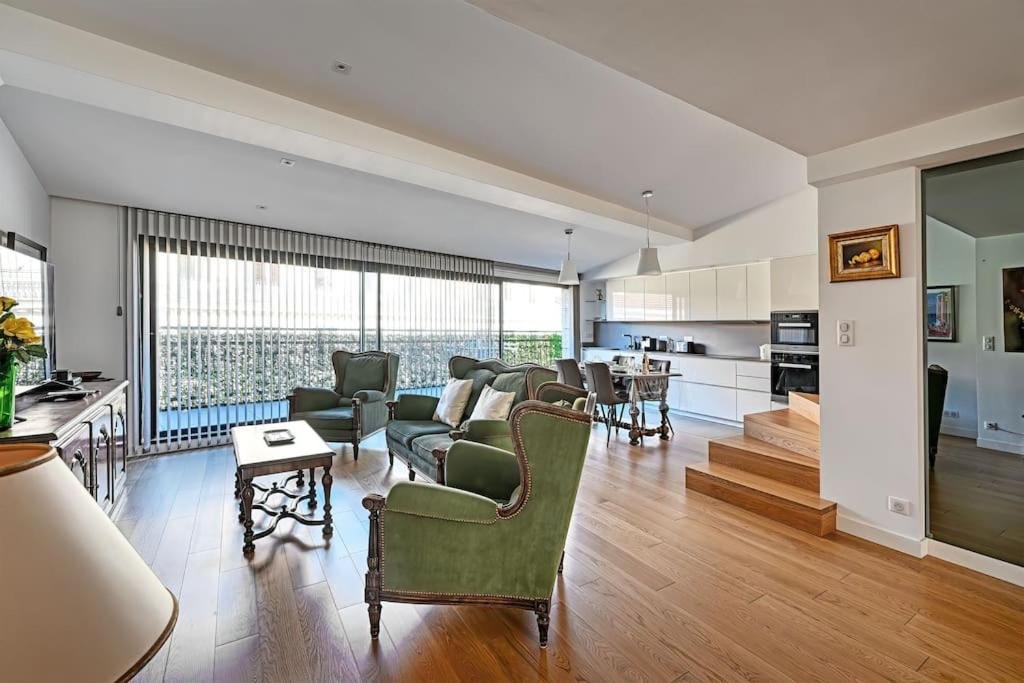 Le loft des Papes - 2 terrasses - Vue Panoramique sur la ville - AC CLIM