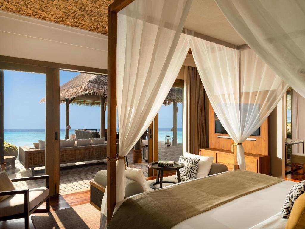 Vakkaru Maldives - Luxury Private Island Resort