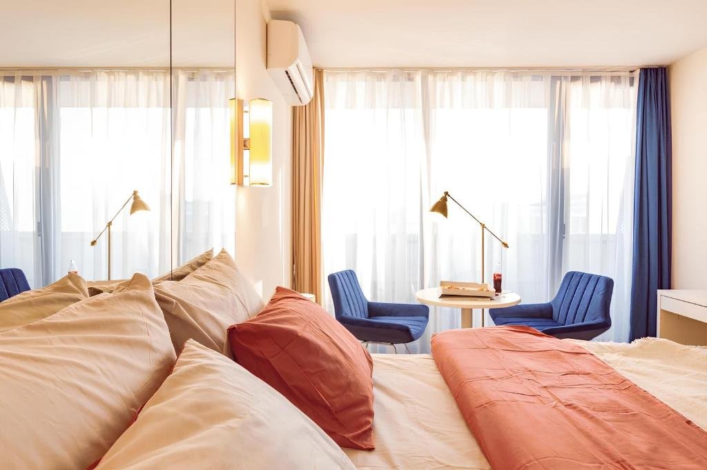 Hotel Image 3