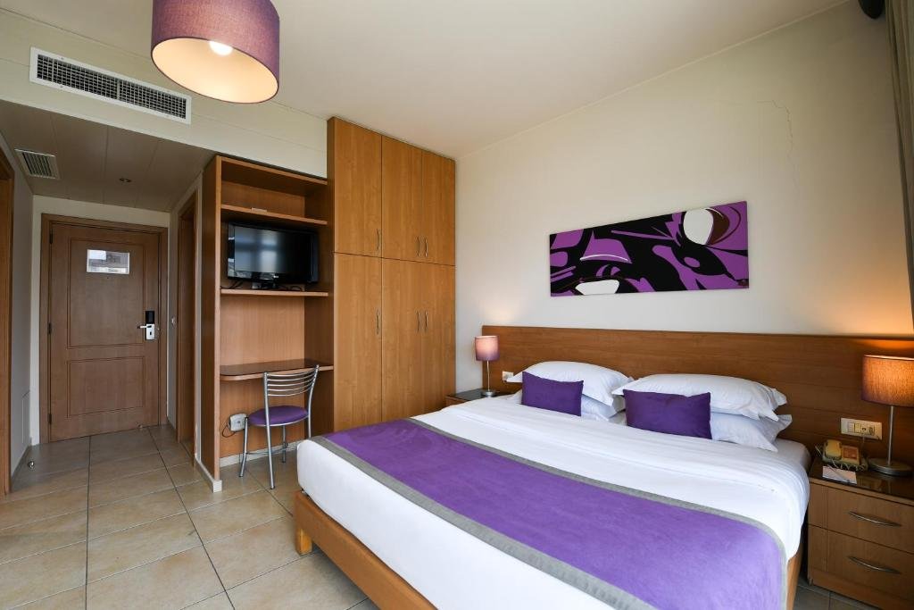 The Smallville Xpress