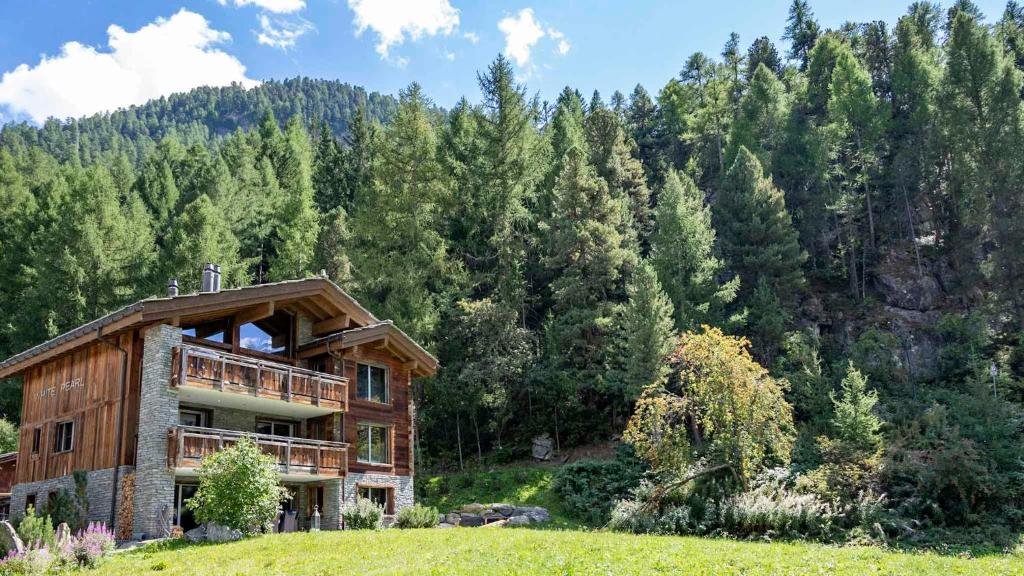 Chalet White Pearl in Zermatt