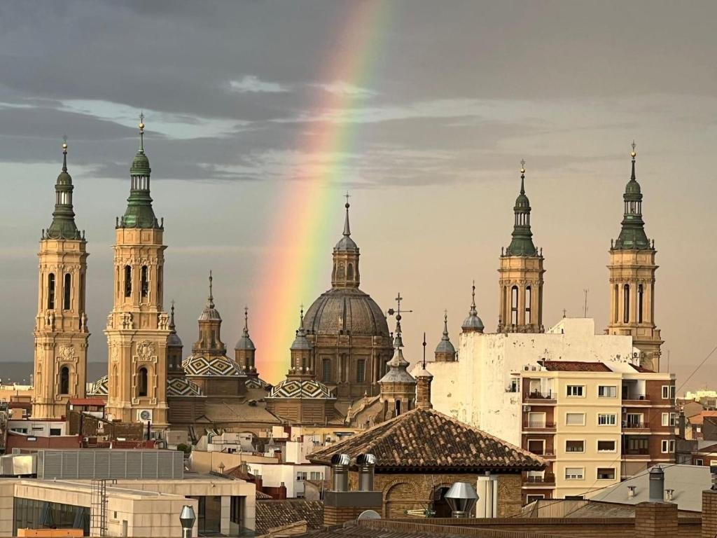 Aparthotel Los Girasoles