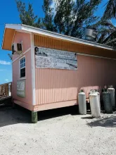Bimini World Resorts TIPSY TURTLE With Boatslip and Polaris UTV