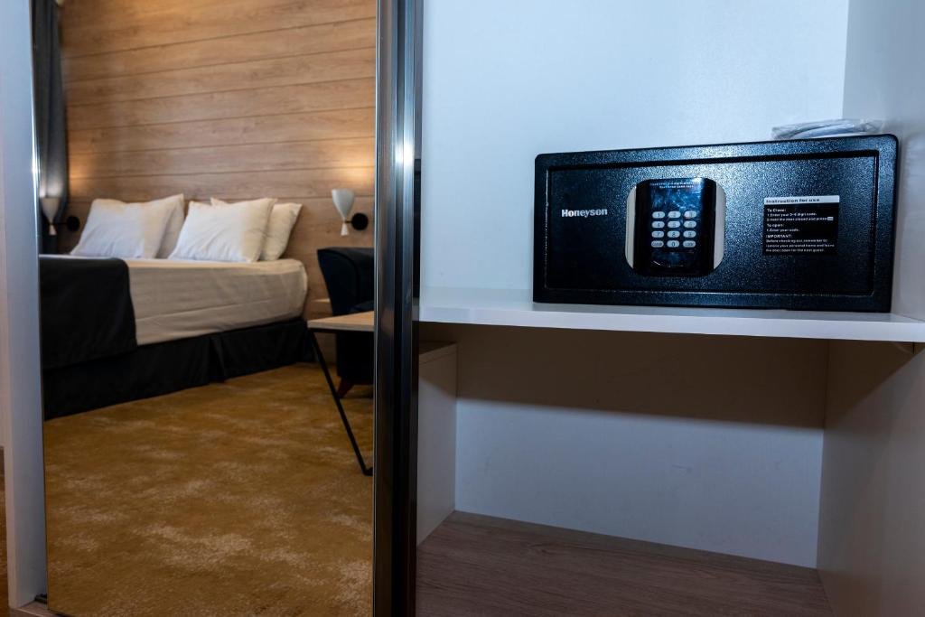 Hotel Image 2