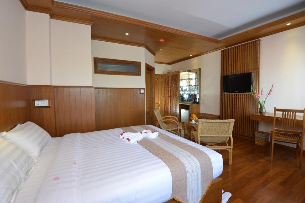 Hotel Image 1
