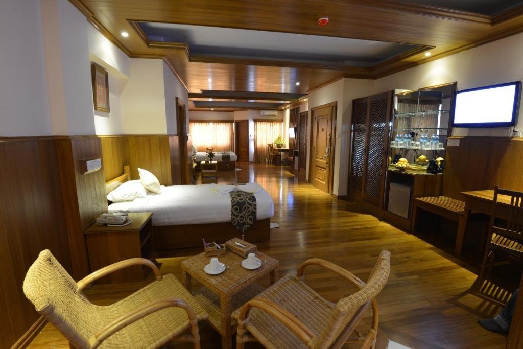 Hotel Image 2