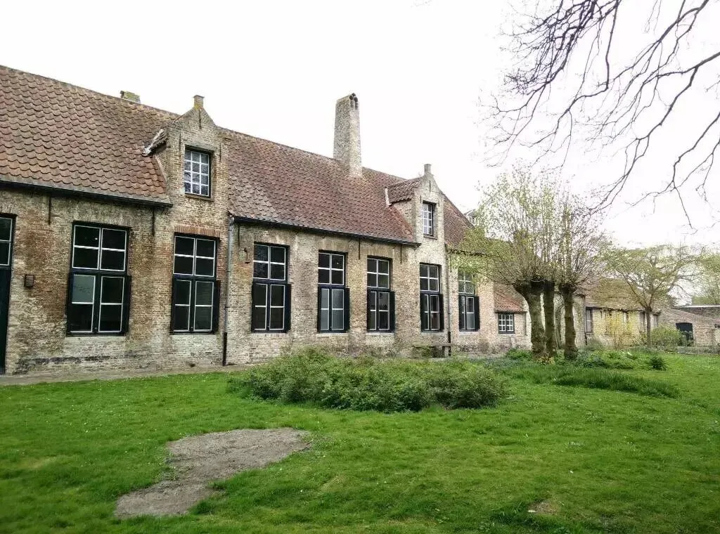 B&B Saint-Georges -Located in the City Centre of Bruges-