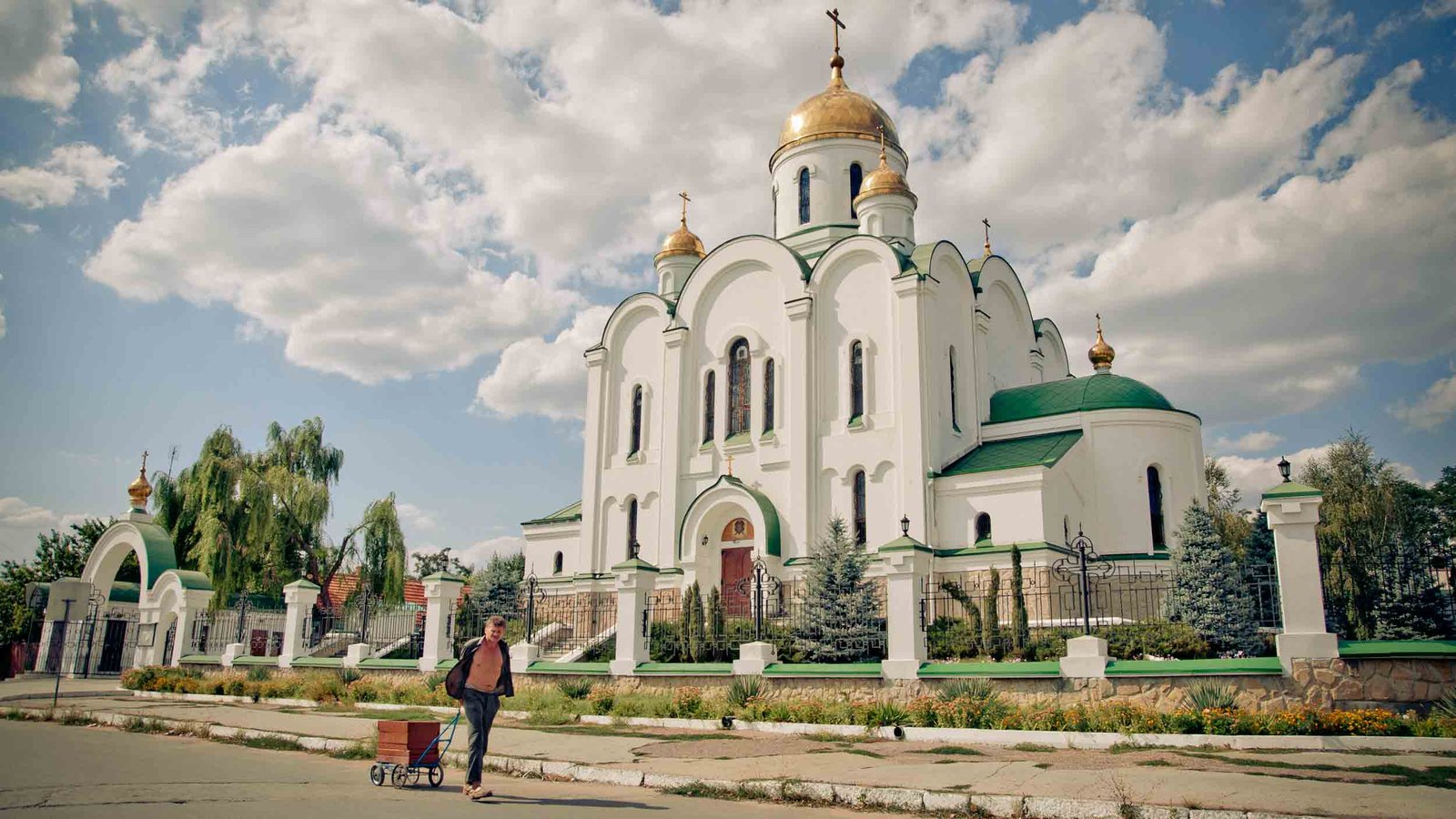 Transnistria Honeymoon Package – 5 Days / 4 Nights